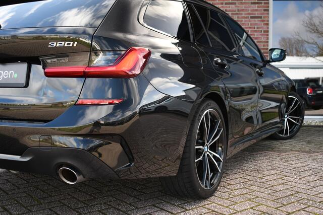BMW 3-SERIE Touring 320i 184pk M-Sport Pano ACC Trekh HUD Laser El-zetels HiFi