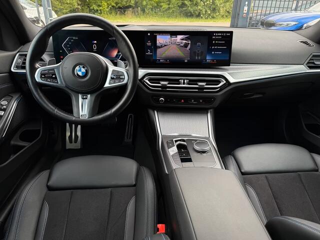 BMW 3-SERIE 320d xDrive M-SPORT ** LED, NAVI+, HALF-LEDER, HuD, ACC, 19-inch LMV, DRAVIT GRAU ** 1e EIG - UNFALLFREI - BMW GAR ** ** INFORMEER OOK NAAR ONZE AANTREKKELIJKE FINANCIAL-LEASE TARIEVEN **