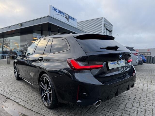 BMW 3-SERIE Touring 320e M Sport Pano-Dak | Memory | Keyless | HUD | Stoelverw.