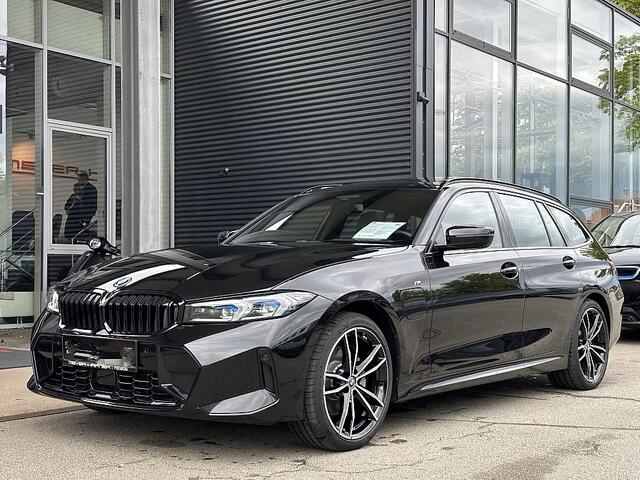 BMW 3-SERIE Touring 330e M-SPORT ** ADAPT. LED, HALF-LEDER, HuD, ACC, SHADOW LINE, H&K SOUND, 19-inch LMV ** 1e EIG - UNFALLFREI ** ** INFORMEER OOK NAAR ONZE AANTREKKELIJKE FINANCIAL-LEASE TARIEVEN **
