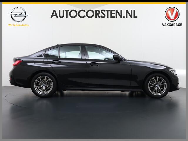 BMW 3-SERIE 320i 2.0T 184pk AUT-8 Navi-Pro Apple Carplay Android Bordherk. Sport Line Shadow-Line Sportstoel+ 1/2 Leer PDC-a+v Teleservice Dual-ECC Business Edition HiFi+9speakers Drive-Assist LED Connected-Services LED Live Cockpit Pro Active guard DAB WiFi 1600kg t