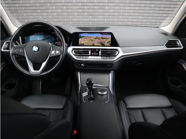 BMW 3-SERIE Touring 318i Business Edition Luxury Line