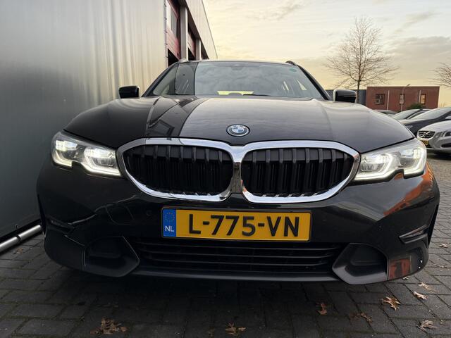 BMW 3-SERIE Touring BWJ 2021 320e 238 PK Business Edition Plus AUTOMAAT | NIEUW BINNEN! STOELVERW. | LEDER | NAVI | CLIMA | CRUISE