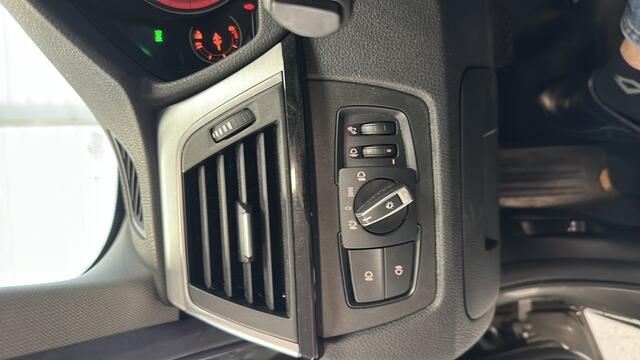 BMW 3-SERIE 318i Lu.L Exec.