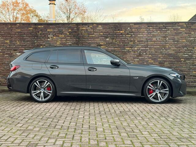 BMW 3-SERIE 320E M-Sport Pro Pakket Panodak 19 Inch Trekhaak Leer Head-Up