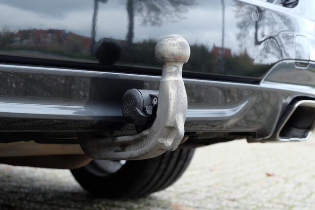 BMW 3-SERIE Touring M340i xDrive High Executive / Pano / Laser / HuD / 19"