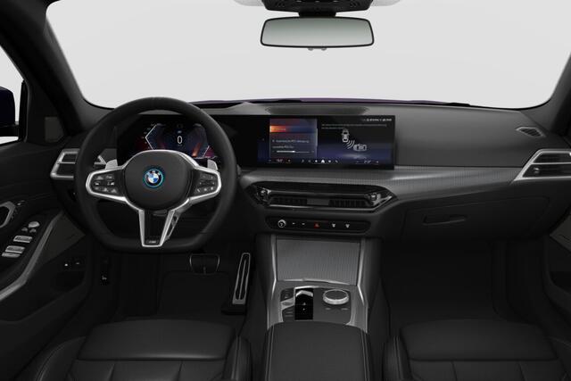 BMW 3-SERIE Touring 330e M Sport Edition | M Sportpakket Pro | Innovation Pack | Comfort Pack | Trekhaak