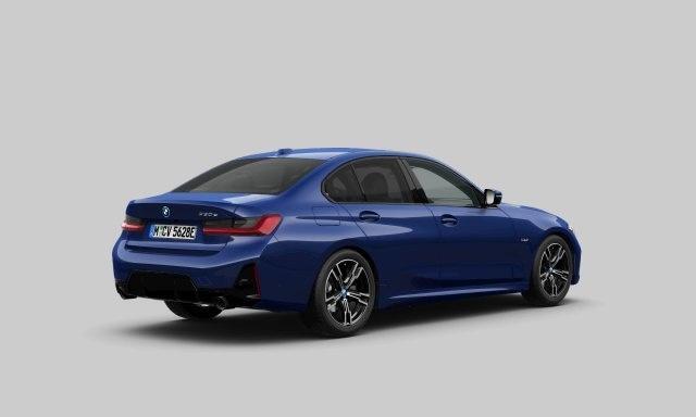 BMW 3-SERIE 330e M-Sport | Schuifdak | Head Up | Adapt. Cruise Control