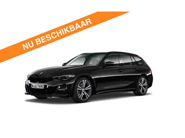 BMW 3-SERIE Touring 330e M-Sport - Pano - Trekhaak - Harman Kardon - Lasers - Head-Up