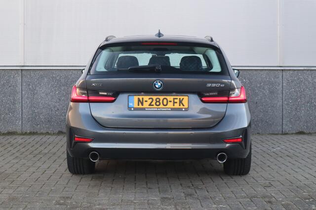 BMW 3-SERIE Touring 330e xDrive Business Edition Plus Pano dak / Laser / Sportstoelen / Leder /