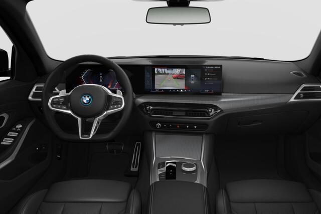 BMW 3-SERIE Touring 330e M Sport Edition | M Sportpakket | Comfort Pack
