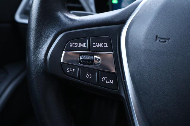 BMW 3-SERIE Touring 318d 2.0L Business Edition | Origineel NL | Virtual Cockpit | Cruise Control | Navigatie |