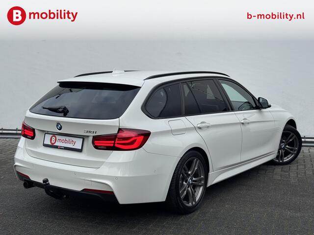 BMW 3-SERIE Touring 318i M Sport High Executive Automaat Trekhaak! Apple Carplay | DAB | Cruise Control | Sportstoelen | Stoelverwarming | Achteruitrijcamera