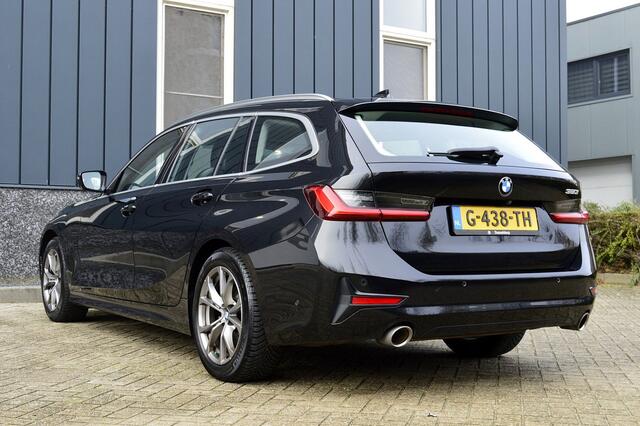 BMW 3-SERIE Touring 320i High Executive Edition Sport-Line Rijklaarprijs-Garantie Leder Sport interieur Navigatie Led