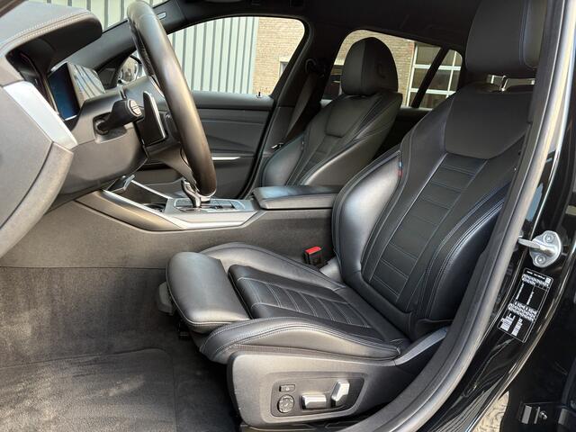 BMW 3-SERIE 320i High Executive | M-Sport | Laser | Stoelgeheugen | Trekhaak wegkl. | 19'' | Head Up | Camera | Keyless | Prijs Rijklaar!!