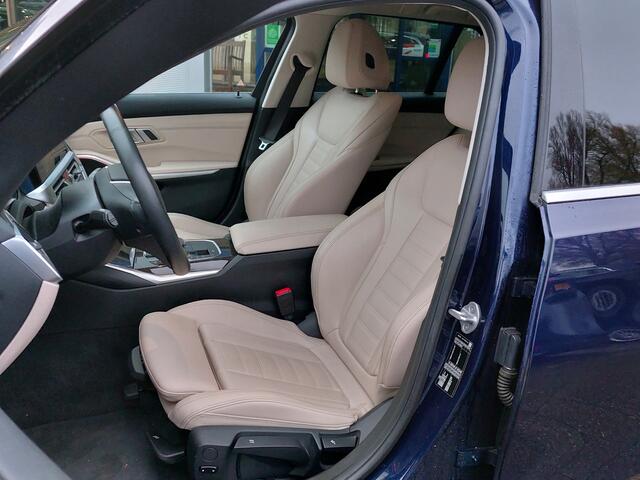 BMW 3-SERIE Touring 320i 184pk Automaat High Executive Individual | Origineel NL | Navi | Apple Carplay | Adap.Cruise | Leder+Verwarmd | Dodehoek+Rijstrooksensor | Pdc V+A+Assist+360 Camera | Privacy Glass