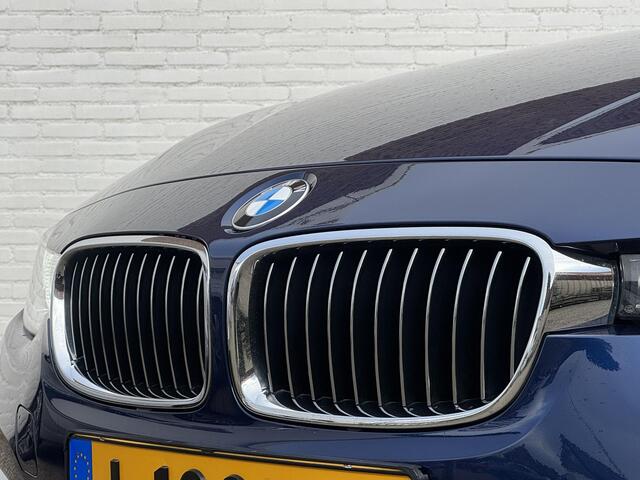 BMW 3-SERIE Touring Edition M Sport Shadow High Executive / Pano / Trekhaak / Lederen Bekleding / Stoeverwarming / Elektrische Achterklep / Navi / Cruise / Clima /