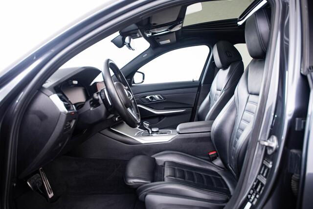 BMW 3-SERIE M340i xDrive High Executive Panoramadak - Head up - Elektrisch verstelbare/verwarmde stoelen - Comfort Access - Active Guard Plus - Driving Assistant Professional - Ambiance verlichting - Hifi -