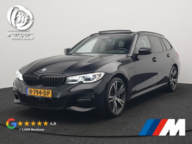 BMW 3-SERIE Touring 330e M Sport Plug In Hybrid 293pk PHEV | Panodak | Adaptief Onderstel | Head Up | Adaptive Cruise | Camera | Alcantara Sportstoelen Memory & Verwarmd | Apple Carplay | Sfeerverlichting | Navigatie | Keyless | Blis | DAB |
