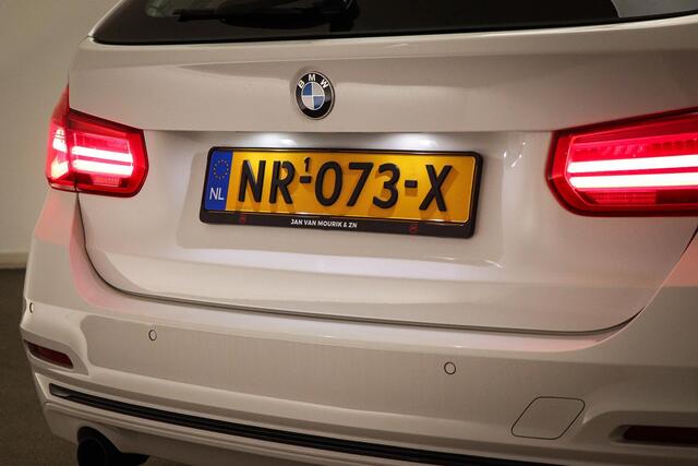 BMW 3-SERIE Touring 318i High Executive Sport | LEDER | ADAPTIVE LED | HEAD UP |