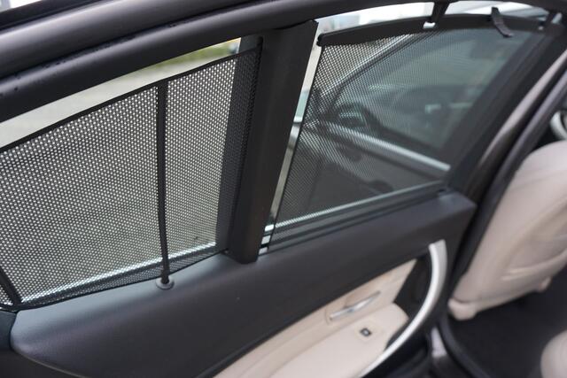 BMW 3-SERIE 330e High Executive Navi / Leder / Cruise contole / Led / Lm velgen