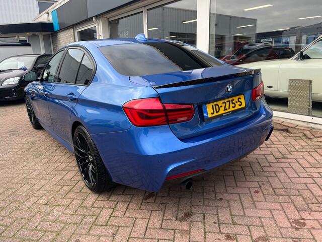 BMW 3-SERIE 318Ii M Sport AUT. Clima Cruise PDC Leder