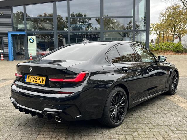 BMW 3-SERIE 330e High Executive M SPORT VAN: ¤33.900,- VOOR: ¤29.877,- UW EINDEJAARSVOORDEEL: ¤4.023| M-SPORT| DODE HOEK| LEDER| RIJKLAARPRIJS INCL. 12 MND BOVAG GARANTIE