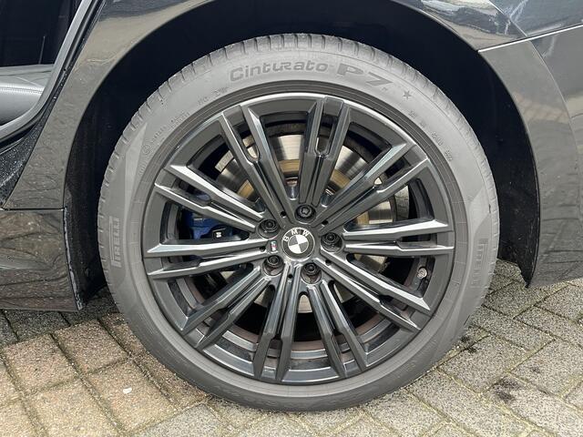 BMW 3-SERIE 330e High Executive M SPORT VAN: ¤33.900,- VOOR: ¤29.877,- UW EINDEJAARSVOORDEEL: ¤4.023| M-SPORT| DODE HOEK| LEDER| RIJKLAARPRIJS INCL. 12 MND BOVAG GARANTIE