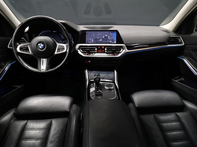 BMW 3-SERIE Touring 330e eDrive Edition M-Sport [TREKHAAK INKLAPBAAR, APPLE CARPLAY, ANDROID, PDC V+A, SPORTSTOELEN, STOELVERWARMING, CRUISE, CLIMATE, NIEUWSTAAT]