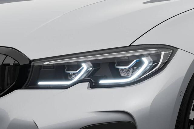 BMW 3-SERIE Sedan 330e | M Sportpakket Pro | Active Cruise Control