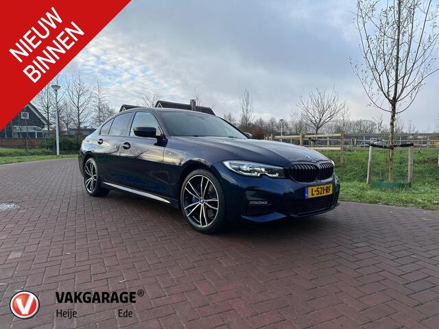 BMW 3-SERIE 330e eDrive Edition | M-Pakket | Camera | Harman Kardon | plug-in hybride | NL- Auto |