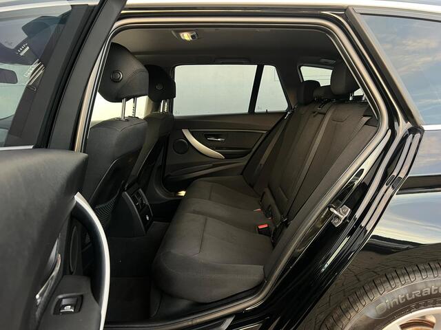 BMW 3-SERIE Touring 318i Centennial Executive NL-AUTO | NAVI | CRUISE