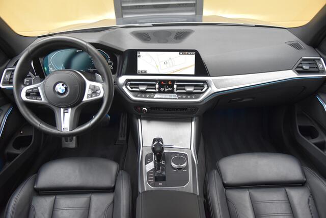 BMW 3-SERIE 330e eDrive Edition * M-Sport * Head-up * Hifi * M Achterspoiler *