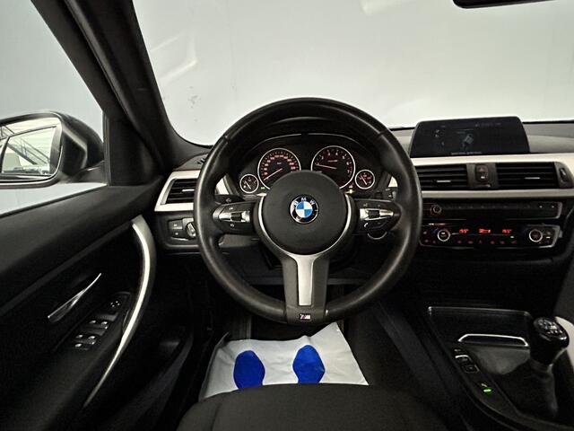 BMW 3-SERIE Touring 318i Executive Sportstuur|LED|Cruise|Navi