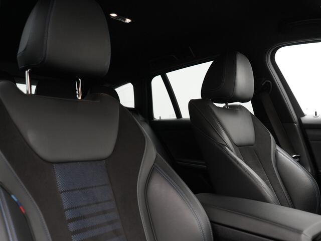 BMW 3-SERIE Touring 320i M Sport 184pk | Adaptive Cruise | Alcantara Sportstoelen Verwarmd | Apple Carplay | Sfeerverlichting | Virtual | Navigatie | DAB |