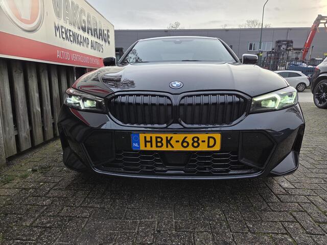 BMW 3-SERIE 330e xDrive M Sport Pro 19"/Lederen M-zetels + memory/Schuif - kanteldak/Adaptieve cruise/Keyless/Camera/Dodehoek/Laser LED