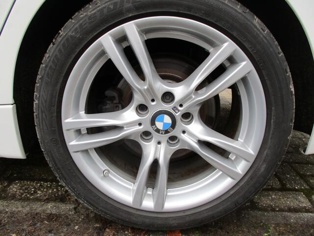 BMW 3-SERIE 318i MSp.Ed.