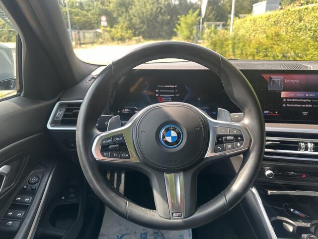 BMW 3-SERIE 320e High Executive M-Pakket