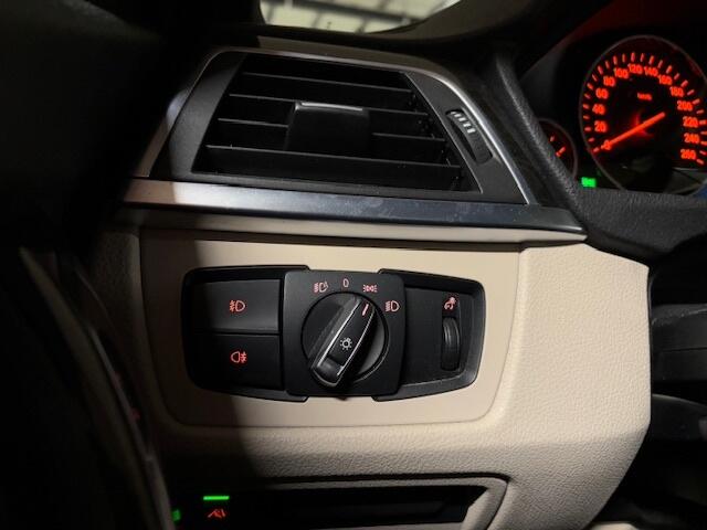 BMW 3-SERIE 330e - M Sport - dealer onderhouden - automaat - nap! - airco -