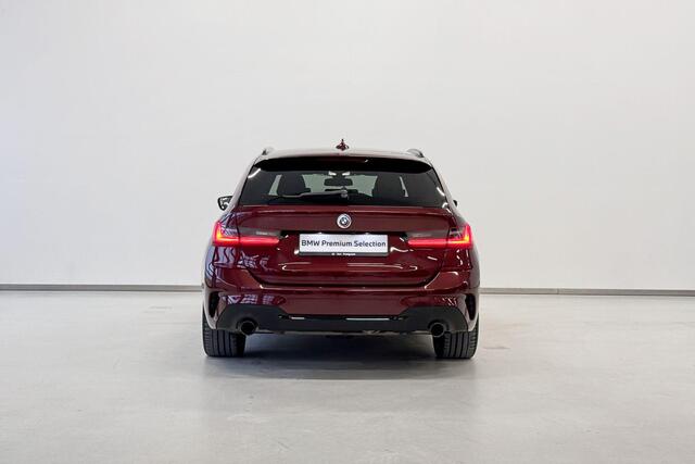 BMW 3-SERIE Touring 330e Innovationspakket Model M Sport Aut.