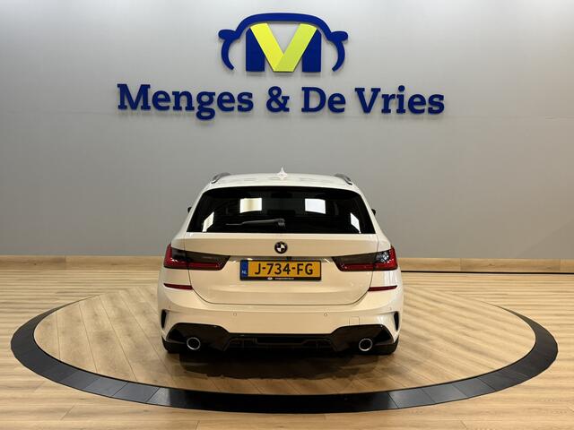 BMW 3-SERIE Touring 318i Executive Edition M Sport Parelmoer Wit Airco ECC | Virtual | Sfeer | Camera | Adaptief LED | Sfeer | Cruise Control | Isofix | NAP
