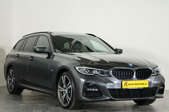 BMW 3-SERIE Touring 330e M-Sport Panorama / Opendak / Laser-LED / HUD / CarPlay