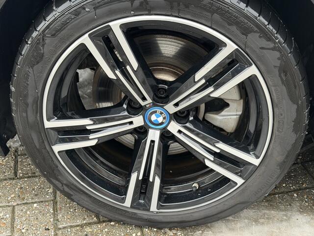 BMW 3-SERIE Touring 330e xDrive M Sport
