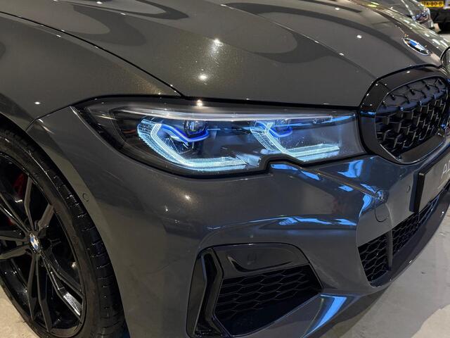 BMW 3-SERIE Touring M340i xDrive Edition Plus Panodak Laser Trekhaak H/K Sound Carbon HUD 360Cam