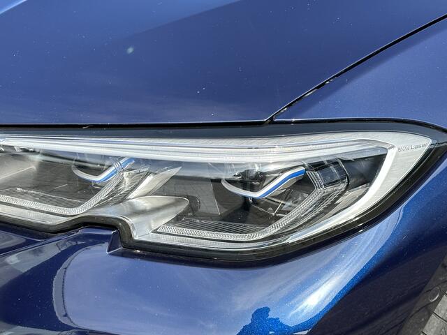 BMW 3-SERIE 330e M-sport Maxton Schuifdak | HUD | Laser | Leer | Keyless | Memory | Sportuitlaat |