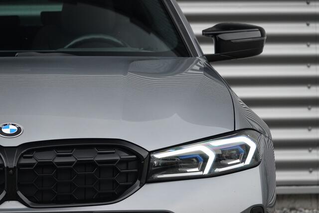 BMW 3-SERIE Touring M340d xDrive M-Sport | Pano | H&K | Memory | Trekhaak | 360 | HUD |