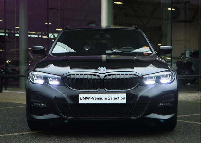 BMW 3-SERIE Touring 318i Executive M Sport Automaat / Sportstoelen / M Sportonderstel / Cruise Control / Live Cockpit Professional