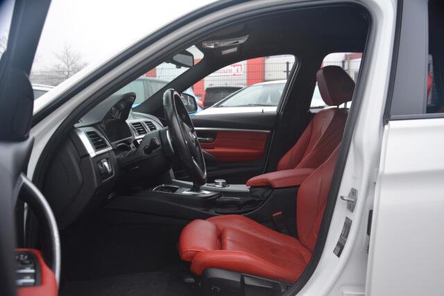 BMW 3-SERIE Touring 320i Edition M Sport Shadow Executive | Navigatie | Sportstoelen | Virtual-cockpit | Stoelverwarming | Camera | NL auto!! |