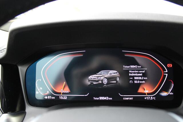 BMW 3-SERIE Touring 318i Executive Sport Line Automaat / Trekhaak / Sportstoelen / Comfort Access / Live Cockpit Professional / Stoelverwarming