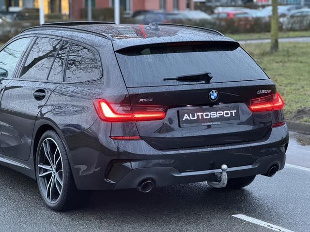 BMW 3-SERIE Touring 330e xDrive M-Sport Pano Laser Memory HUD